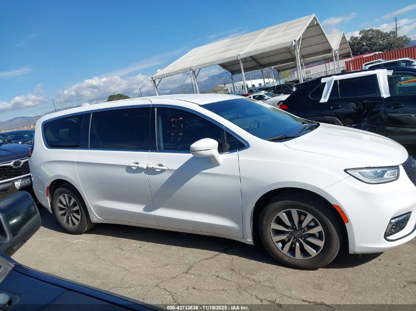 2022 Chrysler Pacifica Hybrid Touring L VIN: 2C4RC1L76NR205543 Lot: 43733636