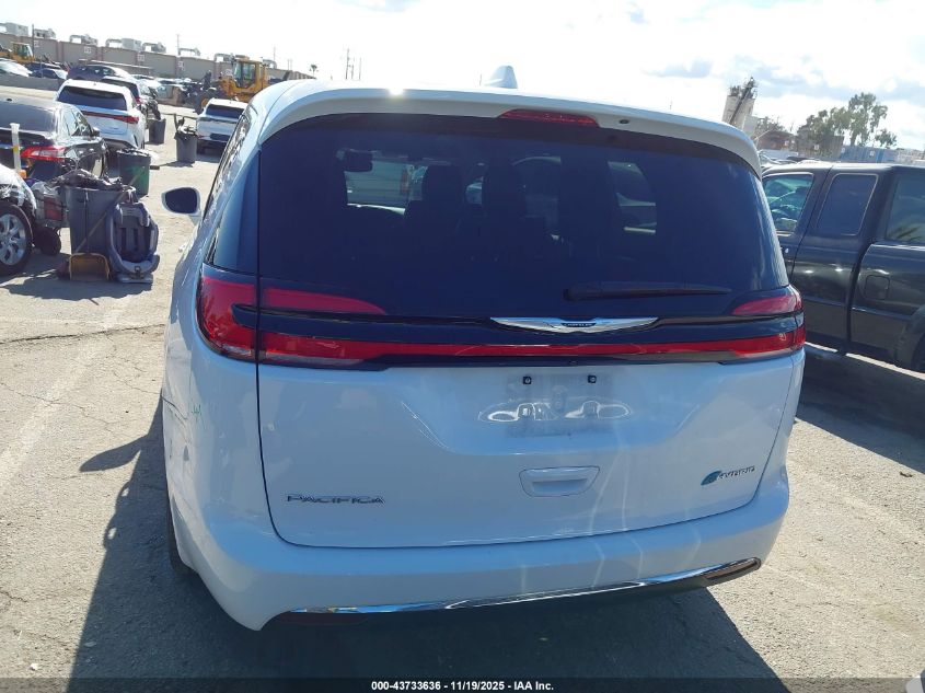 2022 Chrysler Pacifica Hybrid Touring L VIN: 2C4RC1L76NR205543 Lot: 43733636