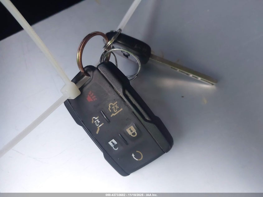 2019 Chevrolet Tahoe Lt VIN: 1GNSCBKC4KR115869 Lot: 43733682