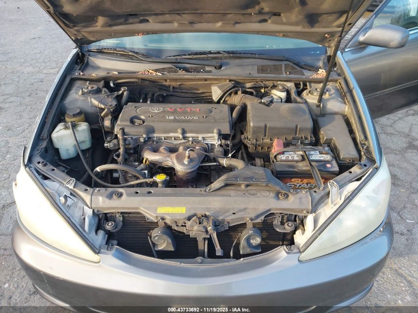 2003 Toyota Camry Le VIN: 4T1BE32K13U785647 Lot: 43733692