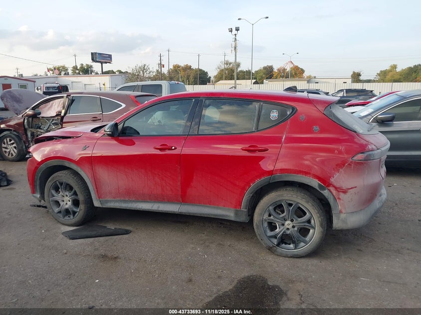 2024 Dodge Hornet Gt VIN: ZACNDFAN1R3A42666 Lot: 43733693