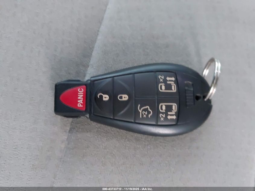 2011 Dodge Grand Caravan Crew VIN: 2D4RN5DG9BR772070 Lot: 43733710