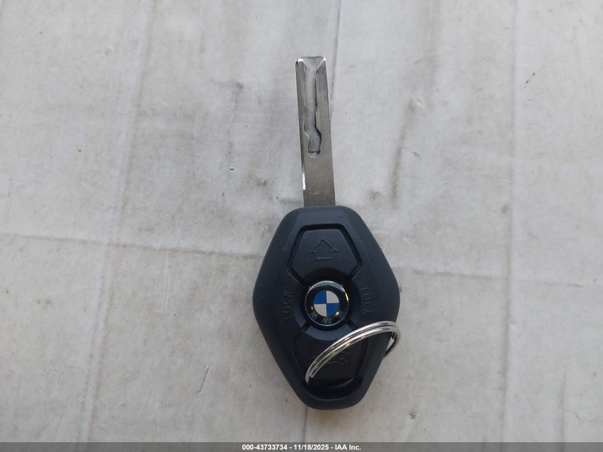 2002 BMW 330I VIN: WBAEV53472KM18708 Lot: 43733734