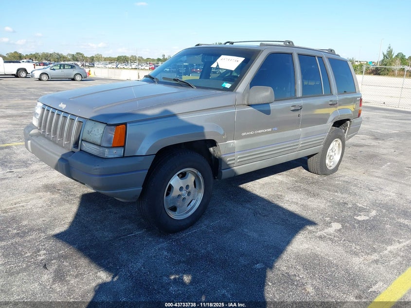 1J4GZ58Y3VC742128 1997 JEEP GRAND CHEROKEE photo no. 2