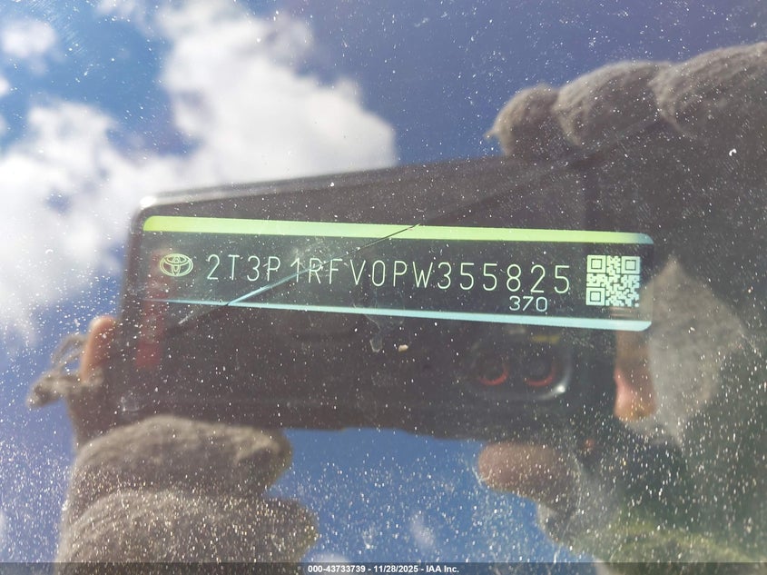 2023 Toyota Rav4 Xle VIN: 2T3P1RFV0PW355825 Lot: 43733739