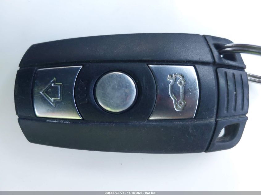 2008 BMW 328I VIN: WBAVA33528KX88188 Lot: 43733775