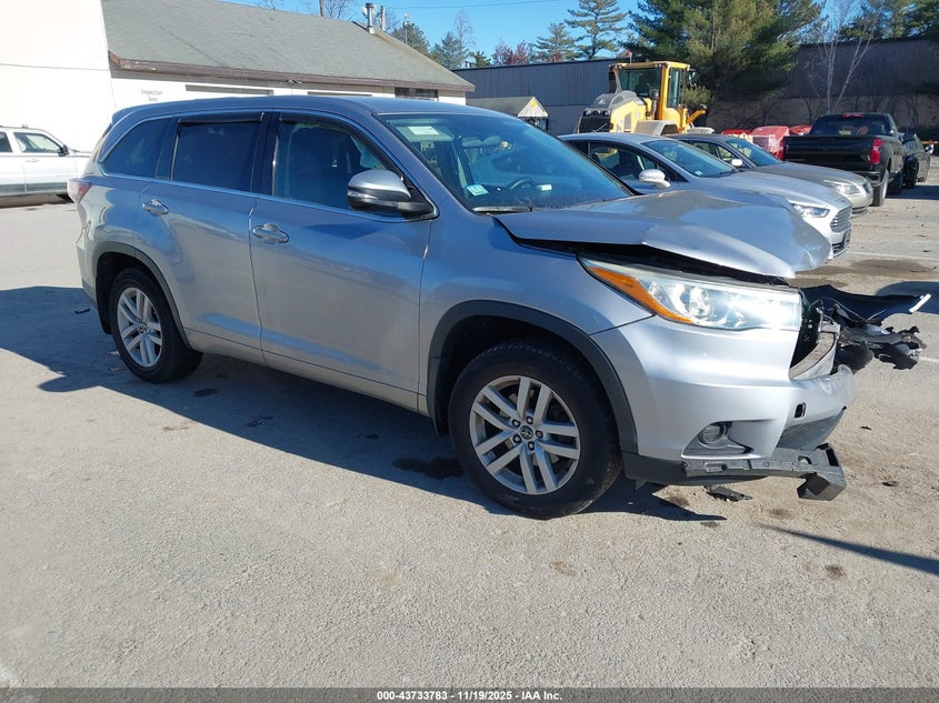 TOYOTA HIGHLANDER LE V6