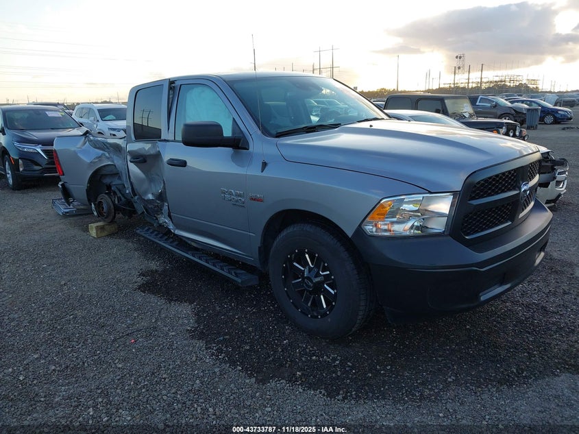 RAM 1500 TRADESMAN 4X2 6 4 BOX
