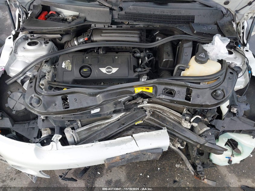 2013 Mini Hardtop Cooper VIN: WMWSU3C50DT683941 Lot: 43733841