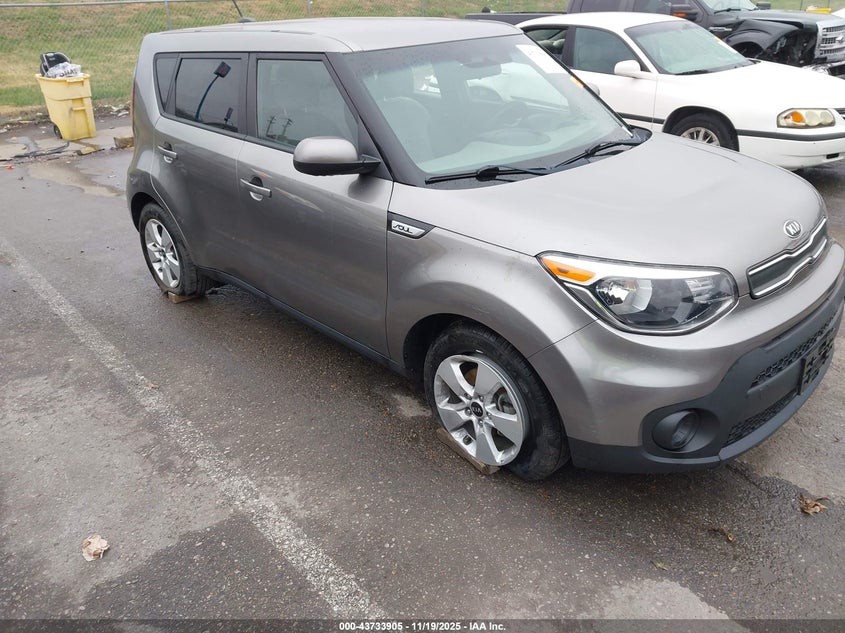 KIA SOUL