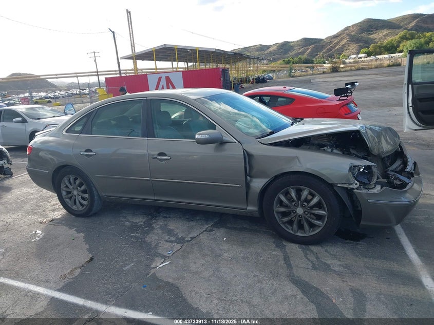 2008 Hyundai Azera Limited VIN: KMHFC46F28A319910 Lot: 43733913