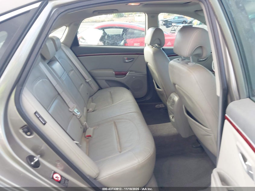 2008 Hyundai Azera Limited VIN: KMHFC46F28A319910 Lot: 43733913