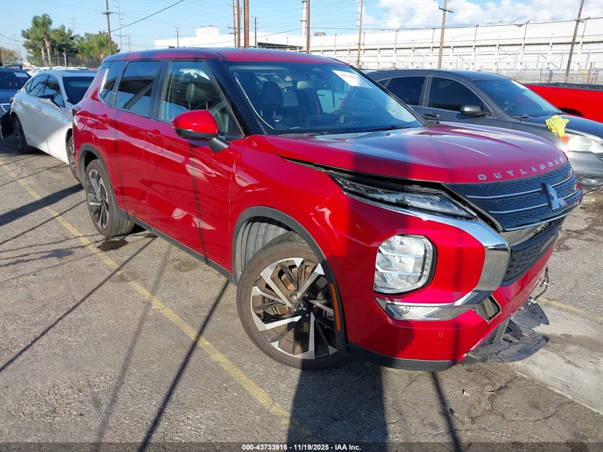 MITSUBISHI OUTLANDER SE 2.5 2WD
