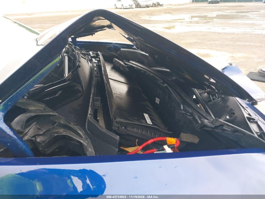 2025 Tesla Model Y Long Range Dual Motor All-Wheel Drive VIN: 7SAYGAEE9SF272451 Lot: 43733923