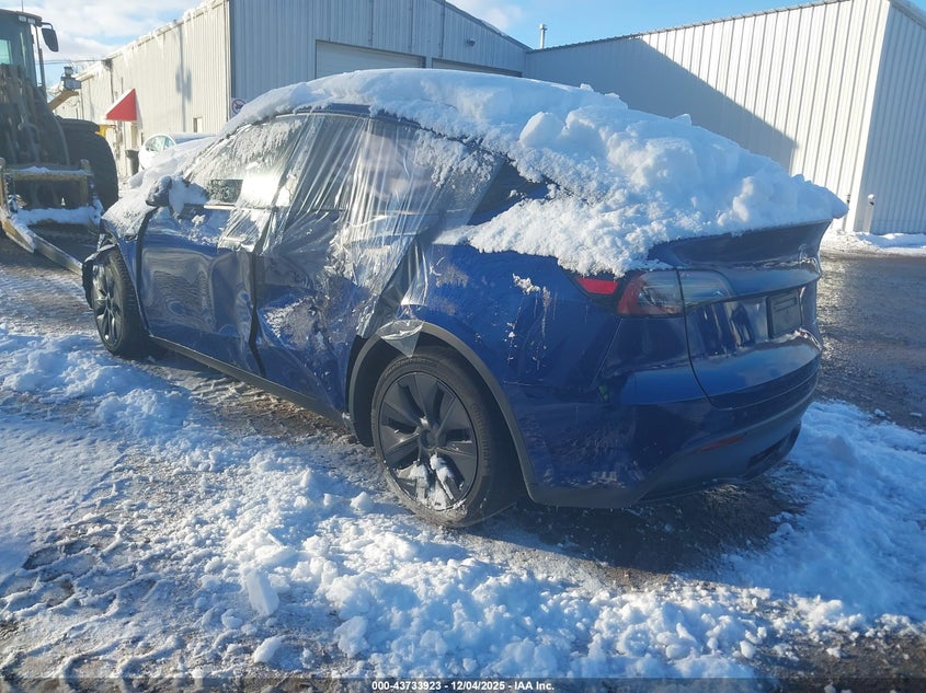 Vin: 7saygaee9sf272451, lot: 44229283, tesla model y long range dual motor all-wheel drive 20253
