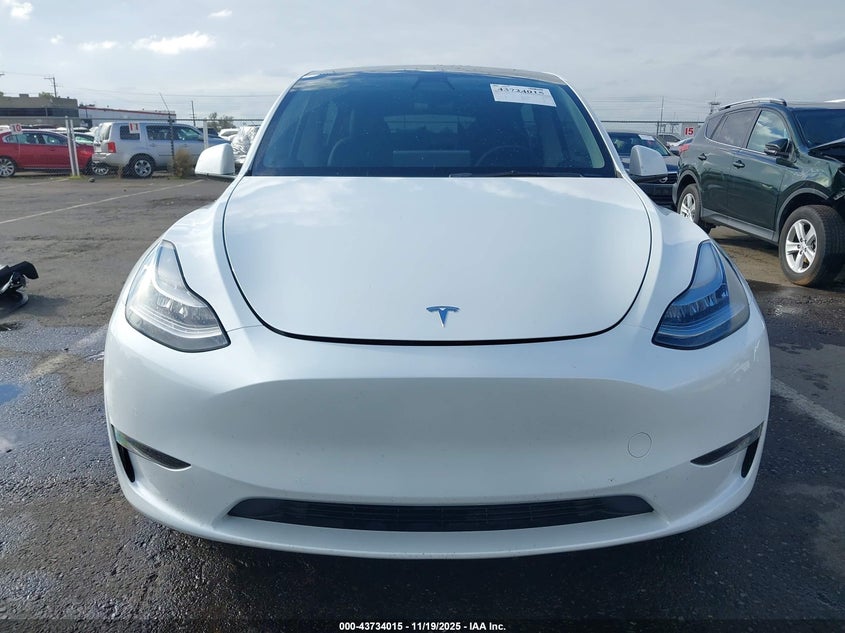 2021 Tesla Model Y Long Range Dual Motor All-Wheel Drive VIN: 5YJYGDEE2MF141489 Lot: 43734015