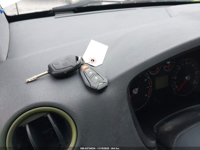 2010 Ford Transit Connect Xlt VIN: NM0LS7BN5AT020394 Lot: 43734034