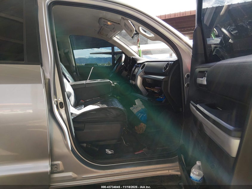 5TFDY5F17KX869616 2019 TOYOTA TUNDRA photo no. 5