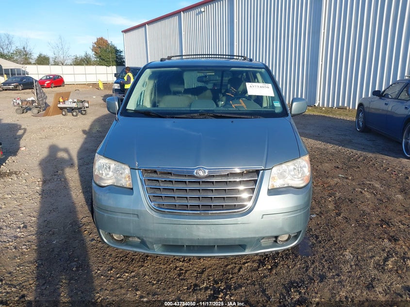 2008 Chrysler Town & Country Touring VIN: 2A8HR54P18R828002 Lot: 43734050