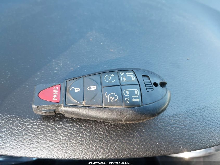 2012 Chrysler Town & Country Touring-L VIN: 2C4RC1CG8CR338947 Lot: 43734064