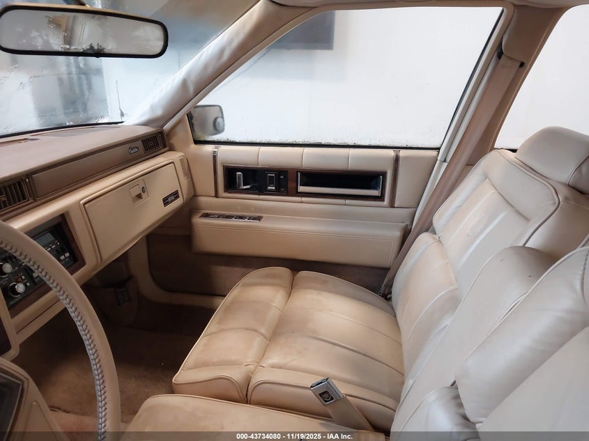 1G6CD5185H4288138 1987 CADILLAC DE VILLE photo no. 5
