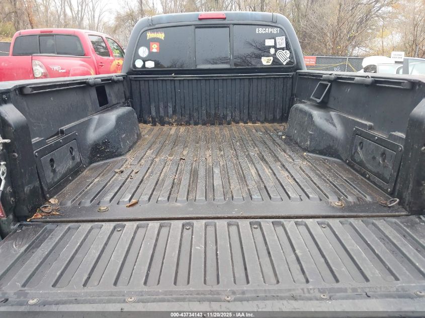 2005 Toyota Tacoma Prerunner V6 VIN: 5TEKU72N45Z040670 Lot: 43734143