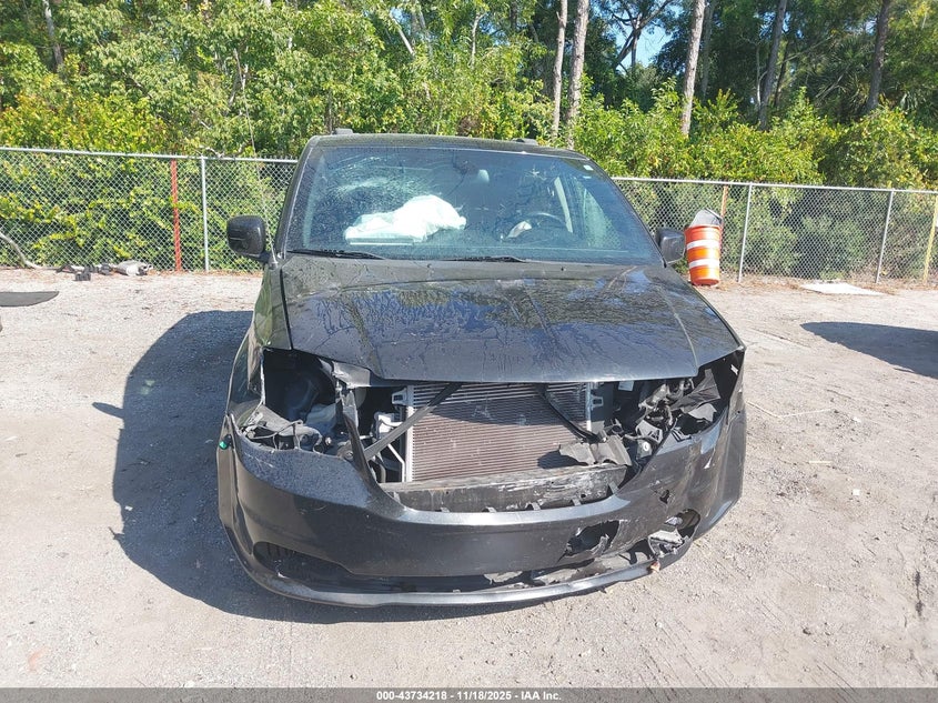 2018 Dodge Grand Caravan Sxt VIN: 2C4RDGCG2JR268391 Lot: 43734218