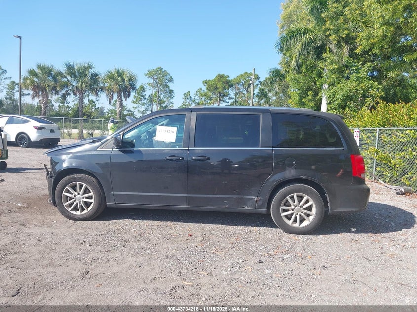 2018 Dodge Grand Caravan Sxt VIN: 2C4RDGCG2JR268391 Lot: 43734218