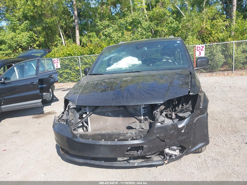 2018 Dodge Grand Caravan Sxt VIN: 2C4RDGCG2JR268391 Lot: 43734218