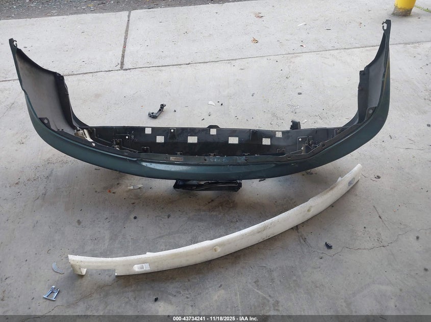 1996 Honda Accord Ex/Ex-R VIN: 1HGCD5651TA074674 Lot: 43734241