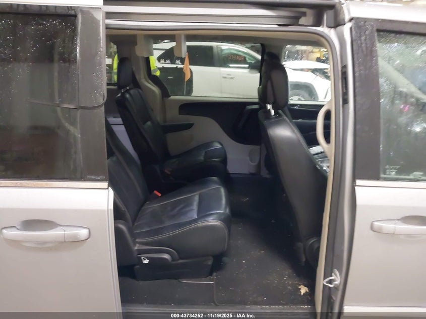 2014 Chrysler Town & Country Touring VIN: 2C4RC1BG2ER159839 Lot: 43734252