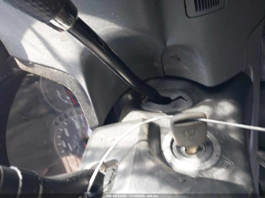 2004 Honda Pilot Ex-L VIN: 2HKYF18764H618697 Lot: 43734256