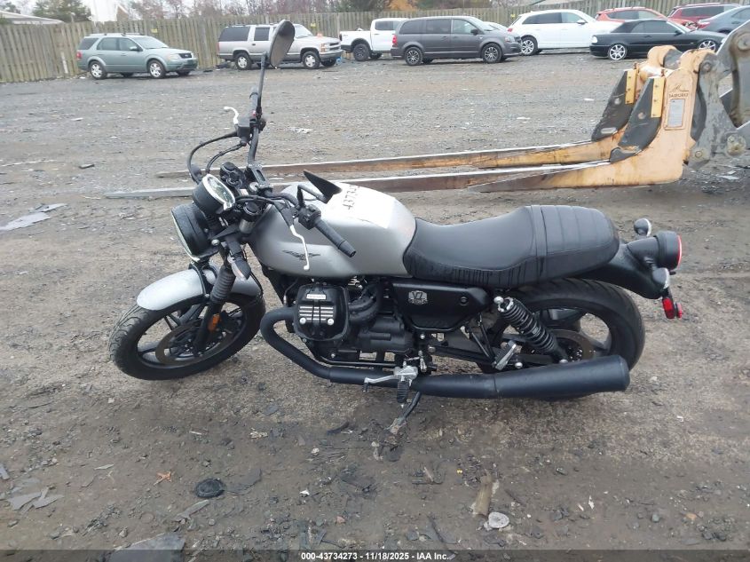 2022 Moto Guzzi V7 Stone VIN: ZGUKZUA07NM000904 Lot: 43734273