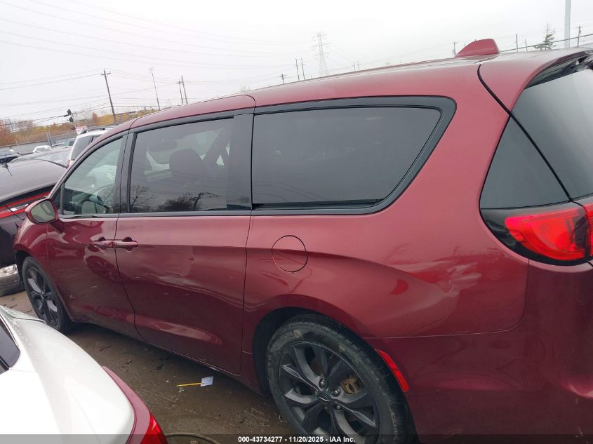 2020 Chrysler Pacifica Touring VIN: 2C4RC1FG3LR110026 Lot: 43734277