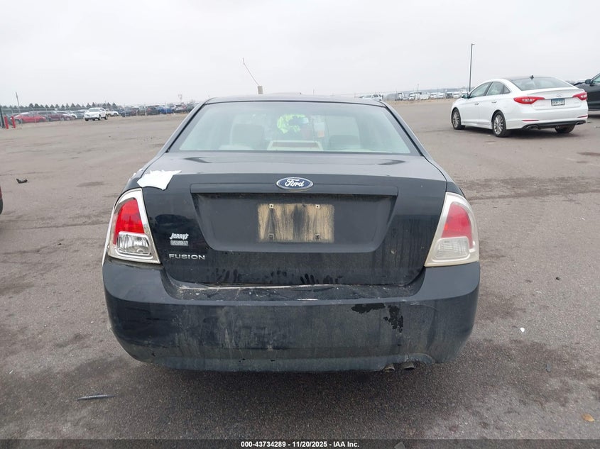 2007 Ford Fusion S VIN: 3FAHP06Z47R105547 Lot: 43734289