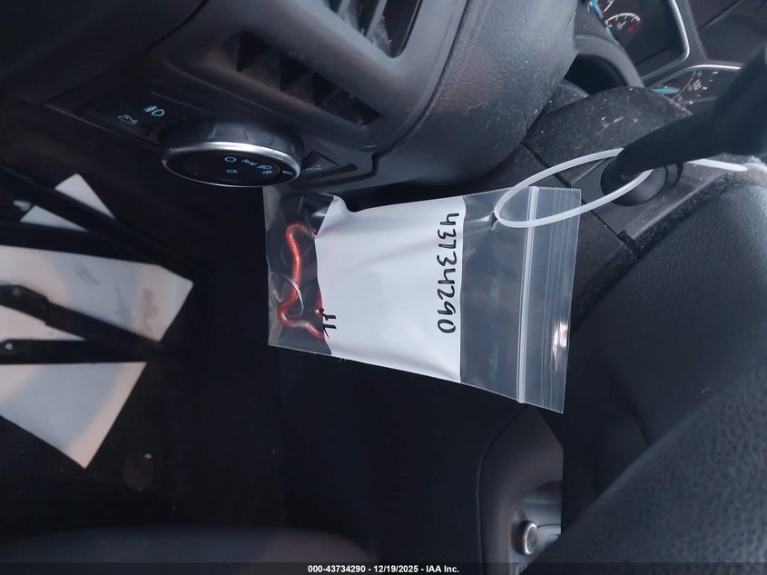 1FADP3H22HL235939 2017 FORD FOCUS photo no. 19