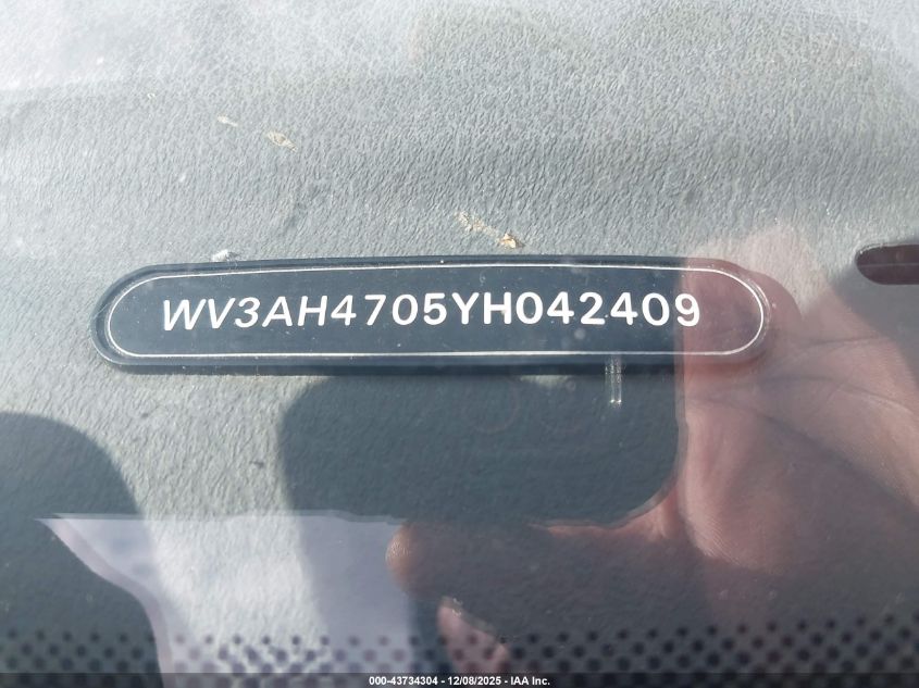 2000 Volkswagen Eurovan VIN: WV3AH4705YH042409 Lot: 43734304