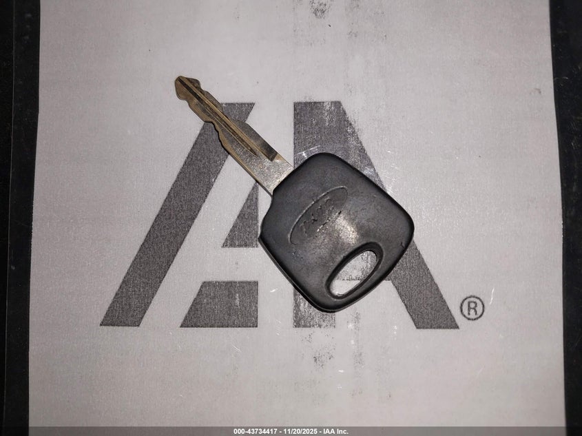 2002 Ford F-150 Lariat/Xl/Xlt VIN: 1FTRX18LX2NA69761 Lot: 43734417