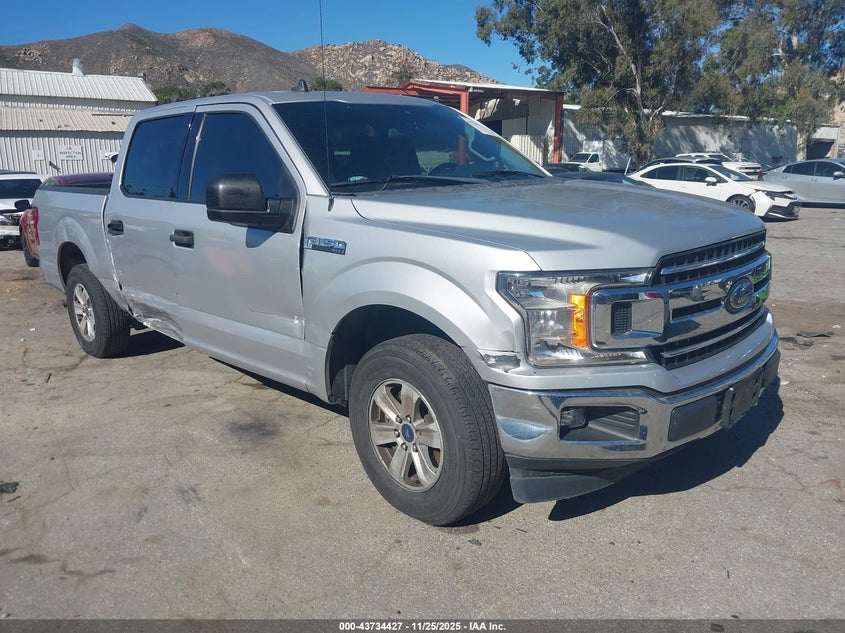 FORD F-150 XLT