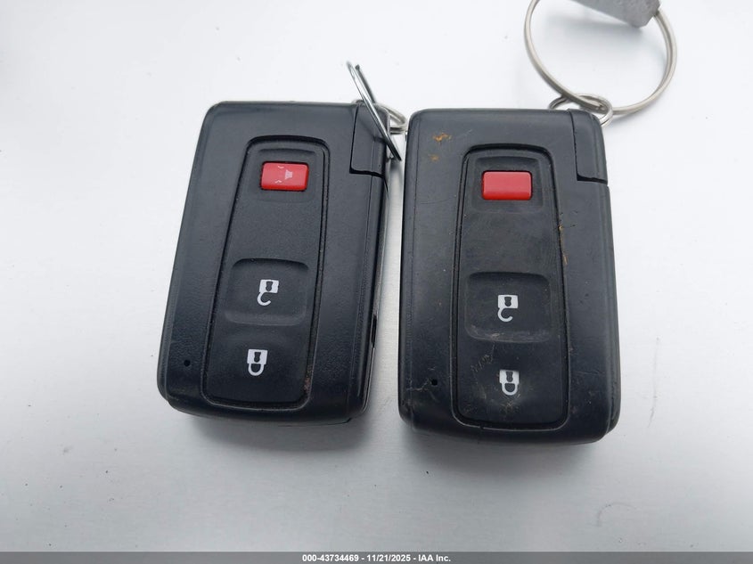 2004 Toyota Prius VIN: JTDKB20U040089866 Lot: 43734469