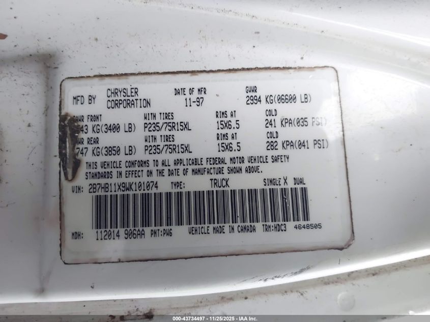 1998 Dodge Ram Van 1500 Commercial/Conversion VIN: 2B7HB11X9WK101074 Lot: 43734497