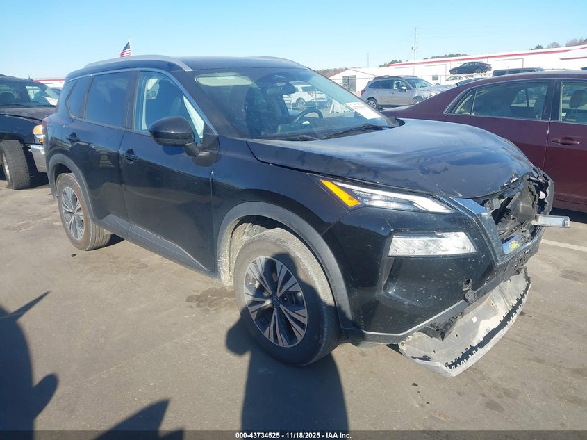 NISSAN ROGUE SV FWD