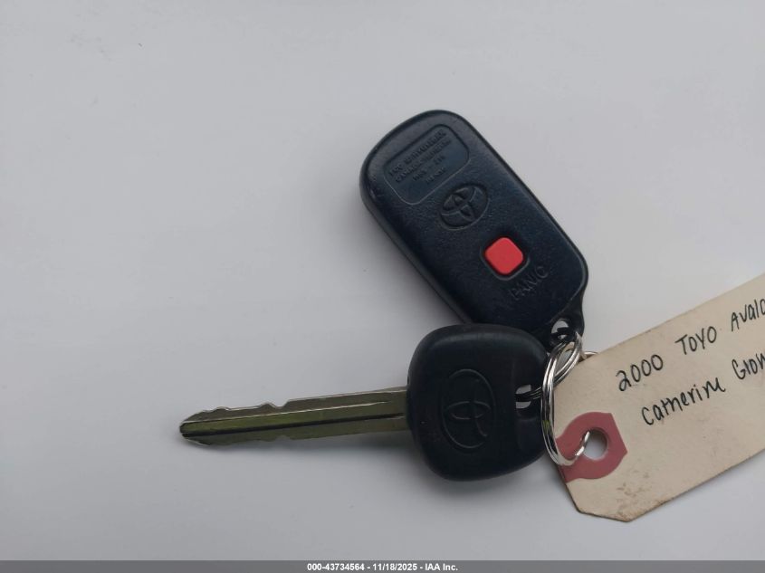 2000 Toyota Avalon Xls VIN: 4T1BF28BXYU099306 Lot: 43734564