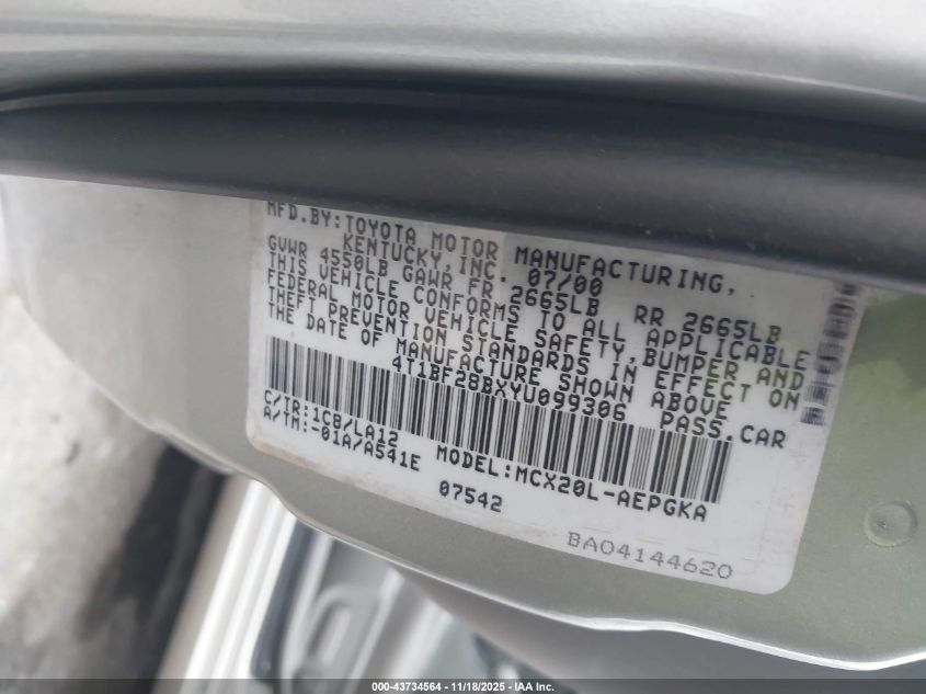 2000 Toyota Avalon Xls VIN: 4T1BF28BXYU099306 Lot: 43734564