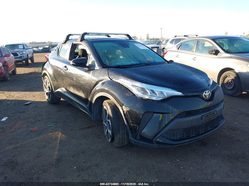 TOYOTA C-HR XLE