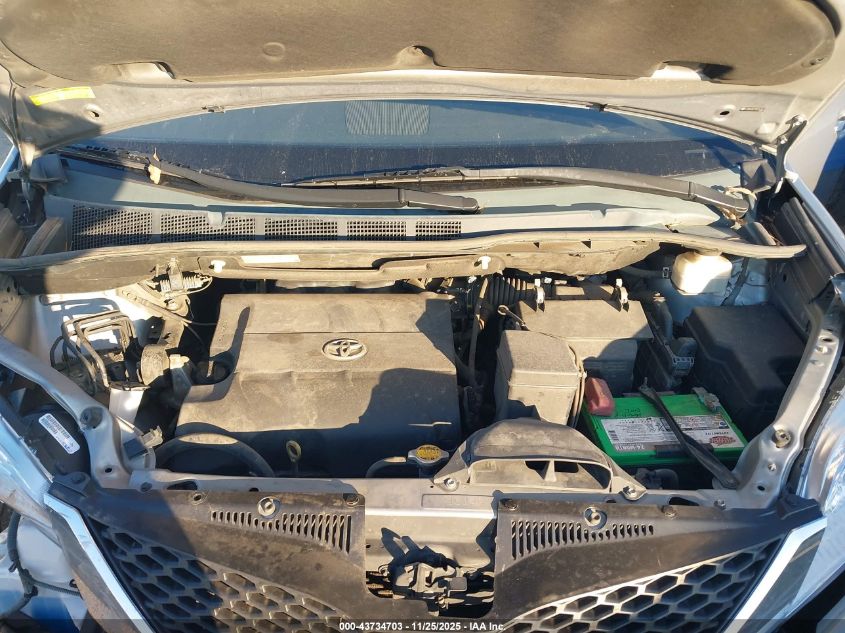 2013 Toyota Sienna Se 8 Passenger VIN: 5TDXK3DC1DS391922 Lot: 43734703