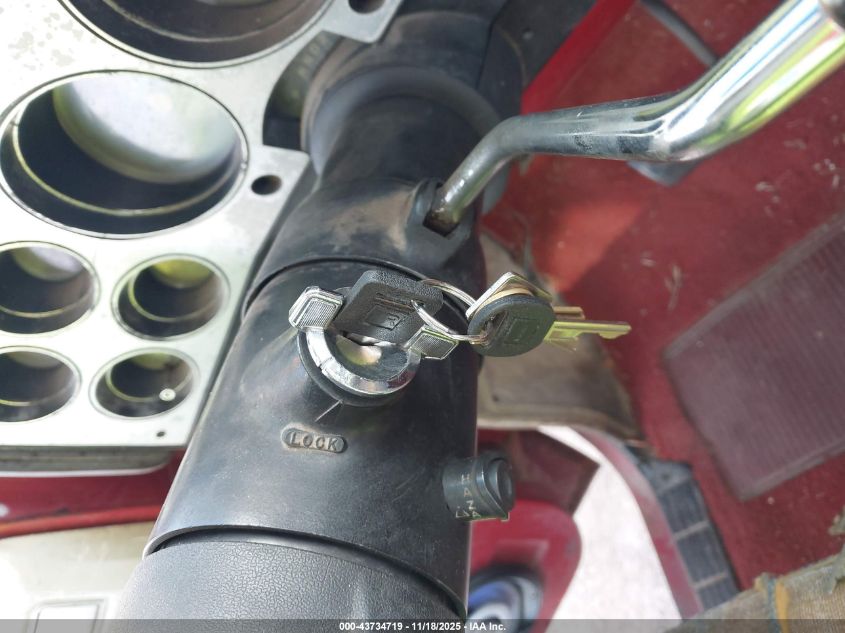 1981 GMC C1500 VIN: 1GTDC14H9BJ514862 Lot: 43734719