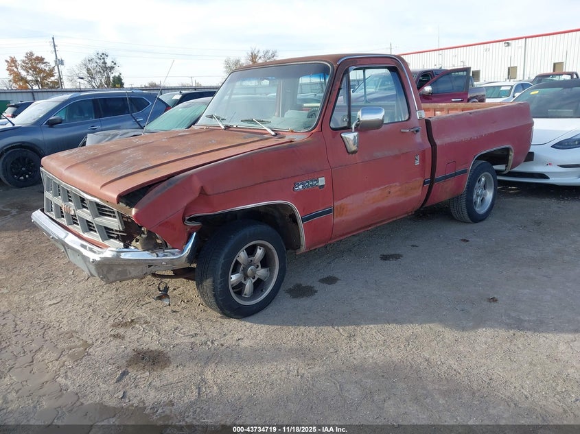1GTDC14H9BJ514862 1981 GMC SIERRA photo no. 2