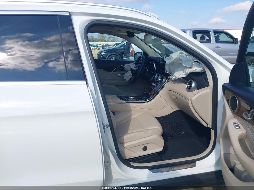 2018 Mercedes-Benz Glc 300 VIN: WDC0G4JBXJV078643 Lot: 43734732
