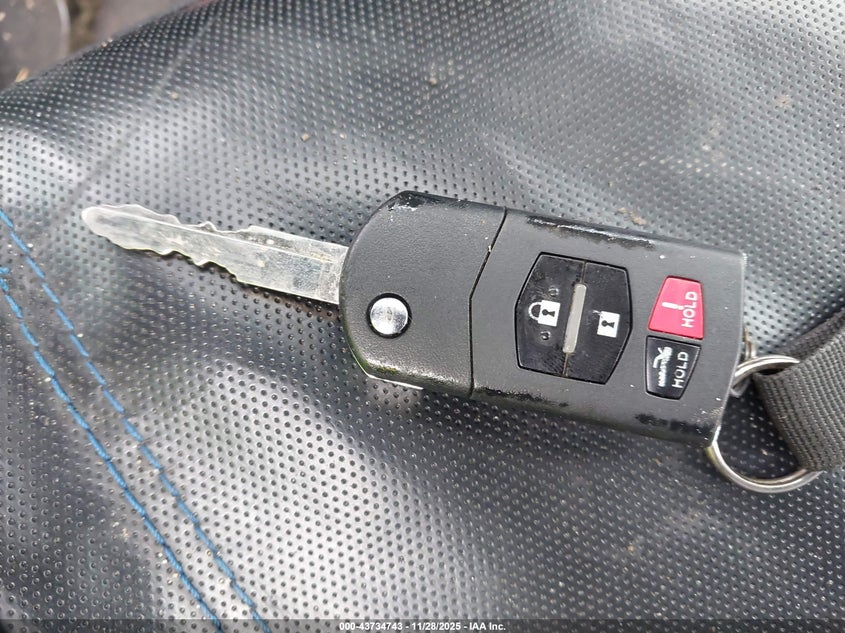 2012 Mazda Mazda3 I Touring VIN: JM1BL1V8XC1657911 Lot: 43734743